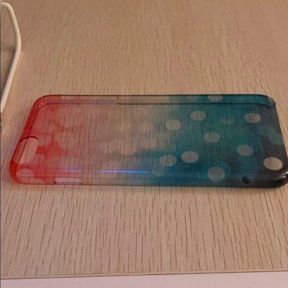 iPhone 6 Plus rainbow dot snap on case w/ cable - Picture 9 of 9